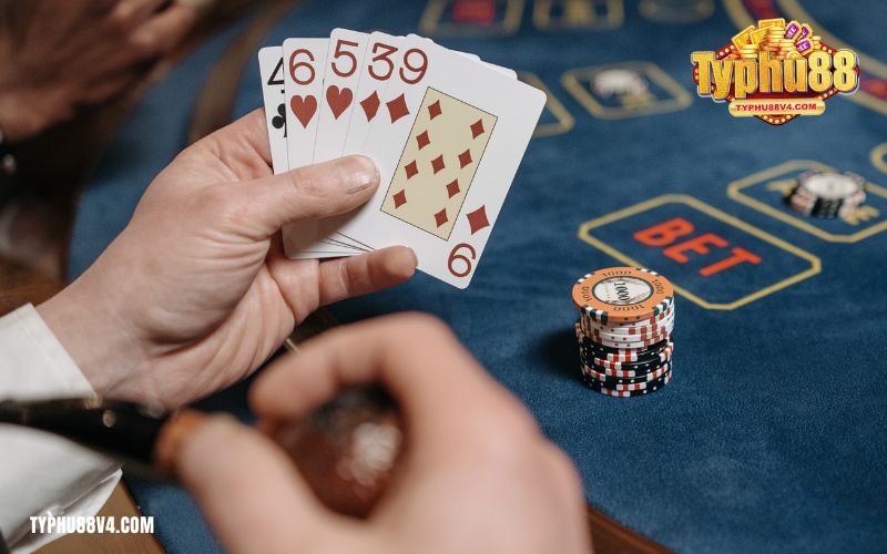 Các thế bài cần biết trong Blackjack Typhu88